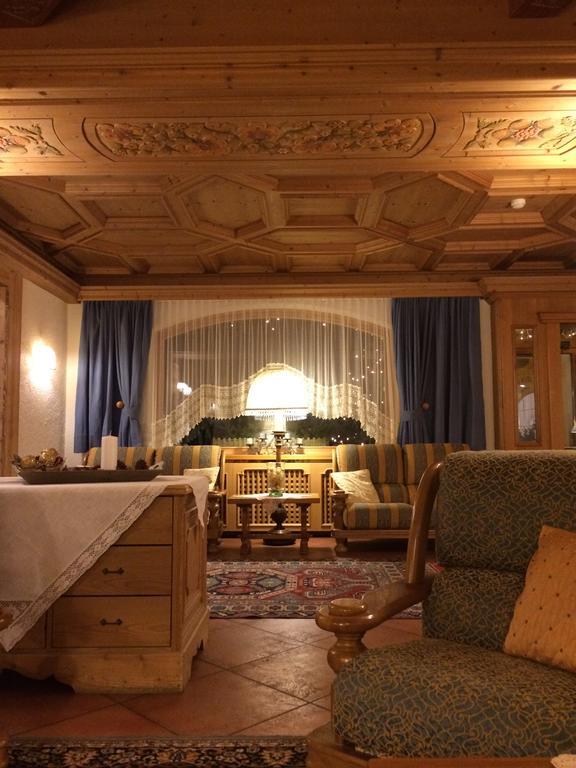Hotel Roy Malga Ciapela Esterno foto
