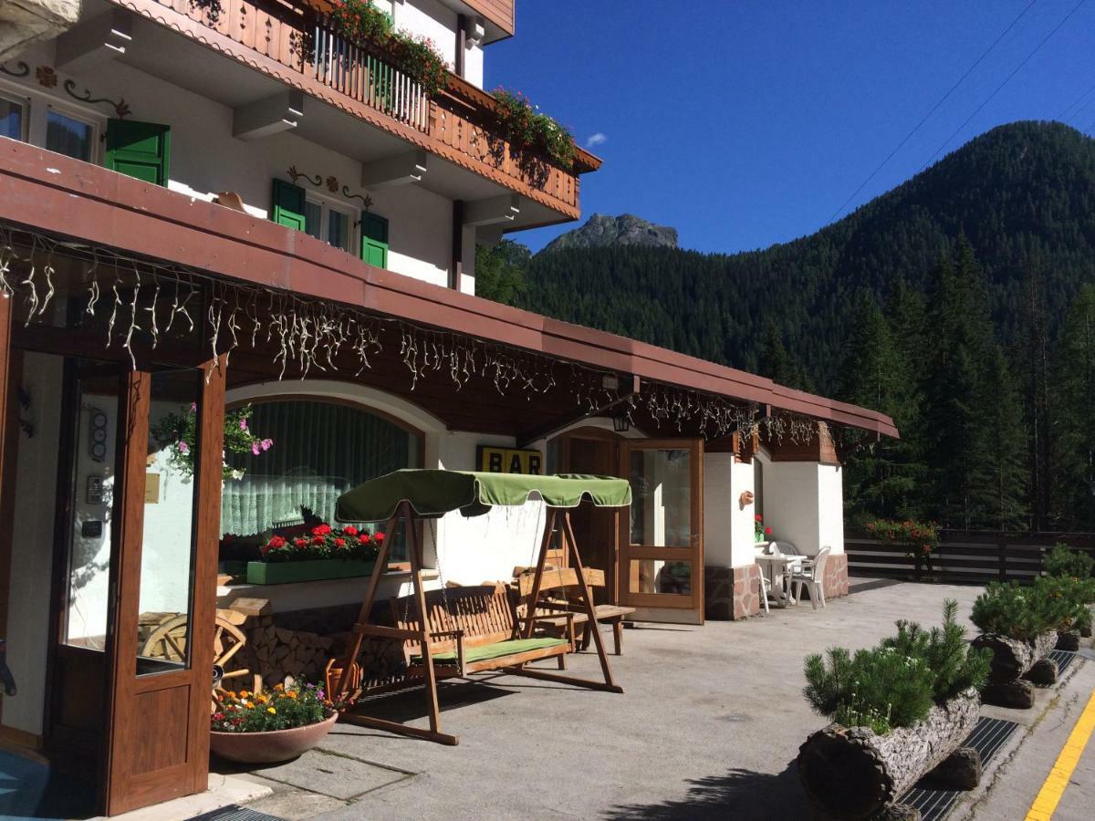 Hotel Roy Malga Ciapela Esterno foto