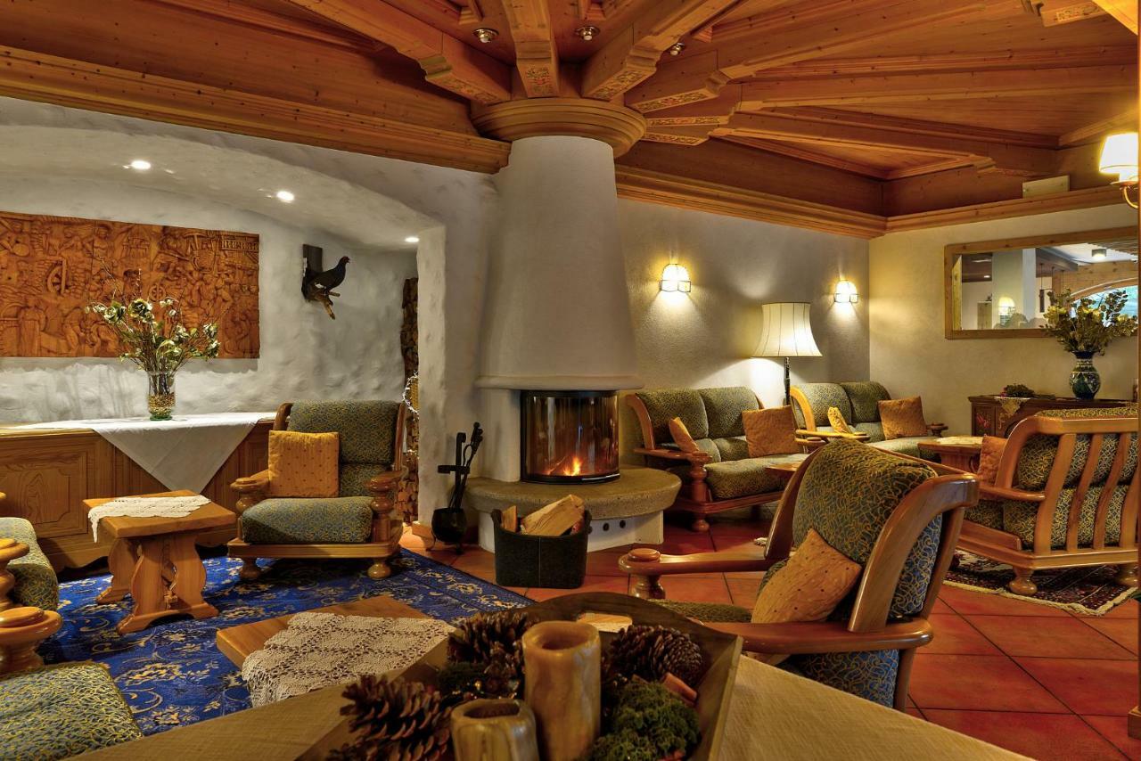Hotel Roy Malga Ciapela Esterno foto