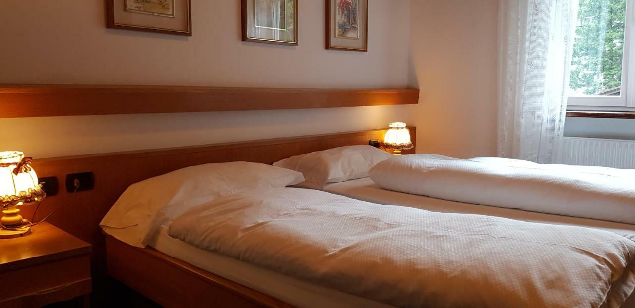 Hotel Roy Malga Ciapela Esterno foto